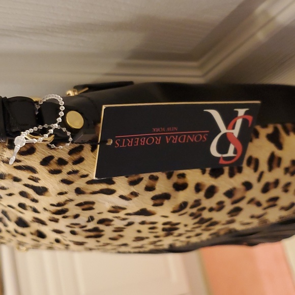 Shondra Roberts Crossbody Leather/Calf Hair Bag NWT - Picture 4 of 14